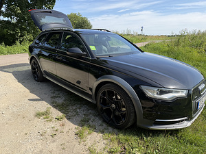 Audi (3 фото из 5)