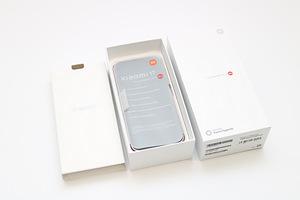 Mobiiltelefon Xiaomi 17 512GB 12GB RAM (2 foto / 2)
