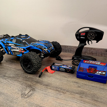 Traxxas Rustler 4x4
