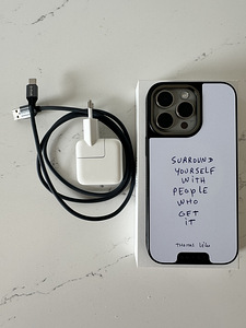 Apple iPhone 15 Pro Max 256Gb Natural Titanium (2 foto / 3)