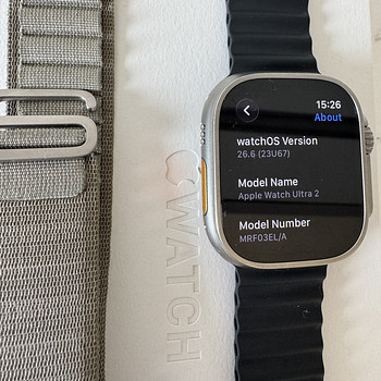 Apple Watch Ultra 2 49mm Titanium