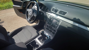 Volkswagen Passat 2.0 103kW (7 foto / 12)