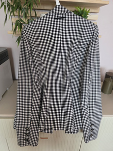 Блейзер Guessi (2 фото из 2)