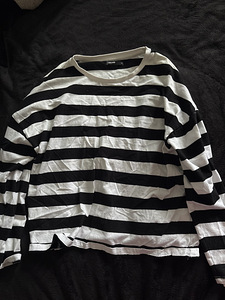 Müüan Cropp pikkade varrukatega särgi / Продаю лонгслив из Cropp (1 foto / 2)