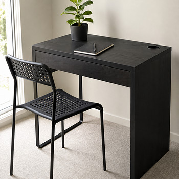 Письменный стол IKEA MICKE + стул IKEA ADDE