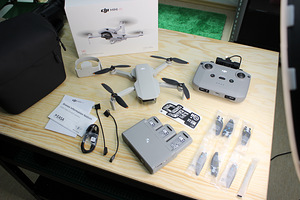 Droon DJI Mini 4K Fly More Combo droon (1 foto / 10)