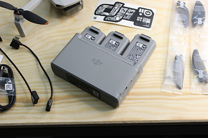 Droon DJI Mini 4K Fly More Combo droon (5 foto / 10)