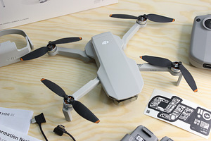 Droon DJI Mini 4K Fly More Combo droon (8 foto / 10)