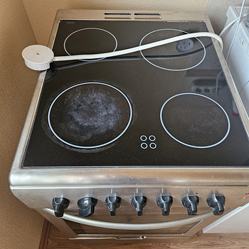 Электроплита вместе с духовкой Beko