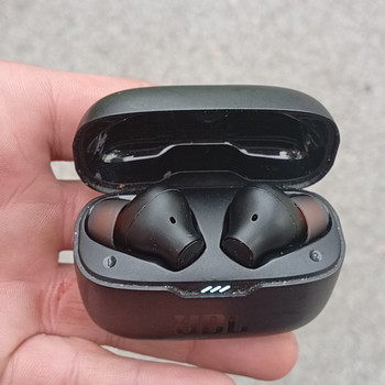 Наушники JBL