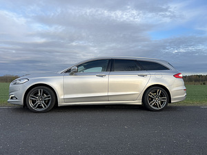 Ford Mondeo (4 фото из 9)