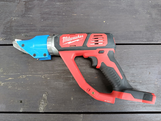 Milwaukee plekikäärid