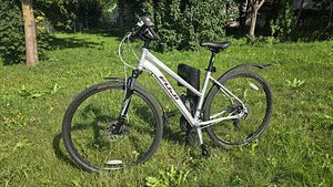 Naiste jalgratas Fuji Traverse 1.7 (1 foto / 5)