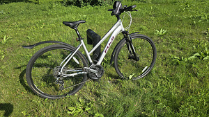 Naiste jalgratas Fuji Traverse 1.7 (2 foto / 5)