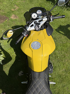 Мотоцикл BMW K1200R (6 фото из 8)