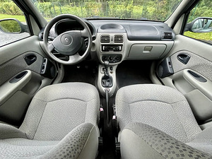 Renault Thalia (7 фото из 12)