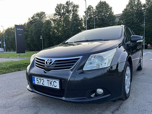 TOYOTA AVENSIS (3 foto / 11)