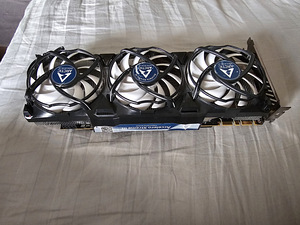 NVIDIA GTX 1080 с охлаждением Arctic Accelero Extreme III (1 фото из 4)