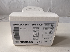 Цифровой таймер Theben Simplexa 601 (1 фото из 2)