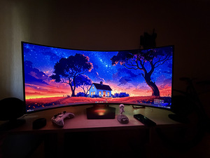 LG UltraGear 45GS95QE-B mängu OLED-monitor, 45 tolli (1 foto / 4)