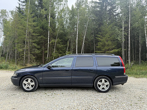 Volvo v70 2.4d (5 foto / 11)
