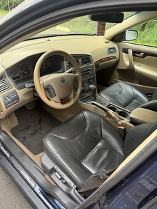 Volvo v70 2.4d (7 foto / 11)
