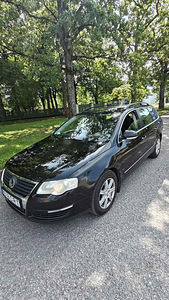 Продам Passat B6 2.0TDI (11 фото из 12)