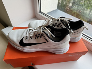 Golfijalanõud 42 unisex (5 foto / 5)