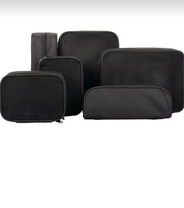 Сумка для makaup NYX (3 фото из 3)