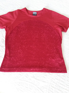 Топ красивого, винного цвета бренда "Nike" M, S. (6 фото из 9)