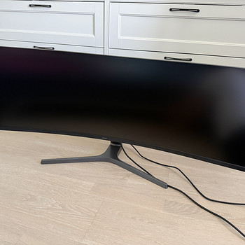 Samsung ultrawide monitor 49 tolline (C49RG9X)