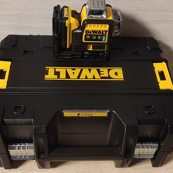 Dewalt ristlaser DCE089D1G nivelliir. Dewalt laser
