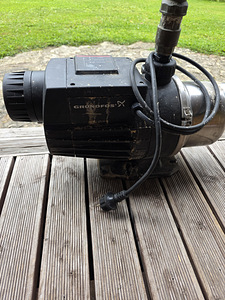 Grundfos MQ3-45 B veepump (1 foto / 3)