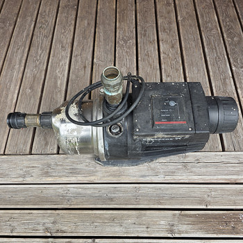 Grundfos MQ3-45 B veepump