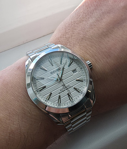 Custom Seiko NH35 automaatkell – Safiirklaas – 40 mm (1 foto / 6)