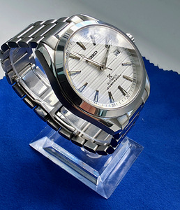 Custom Seiko NH35 automaatkell – Safiirklaas – 40 mm (6 foto / 6)