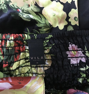 2 suvekleiti hinna sees Vila M(38) (2 foto / 2)