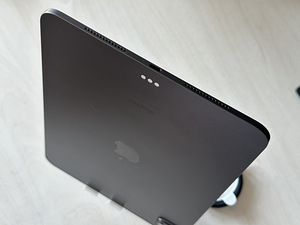 Apple iPad Pro 11 M5 чёрный 256GB WiFi+LTE как новый! Гарант (5 фото из 7)