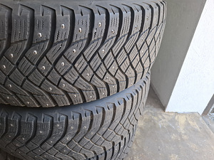 Шины 225 55 18 (2 фото из 3)