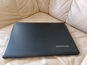 Lenovo Ideapad 100 - 15,6" ноутбук (Intel Core i5, 4 ГБ RAM, (2 фото из 2)
