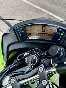 Kawasaki ER-6F 2009 649 см³ 53 кВт (8 фото из 9)