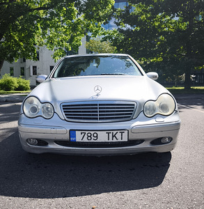 Mb c270 (1 foto / 14)