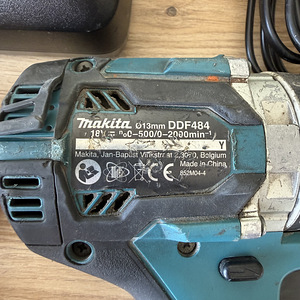 Makita akutrell DDF484 (2 foto / 4)