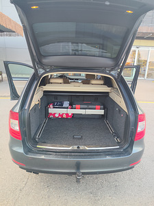 Auto (5 foto / 7)