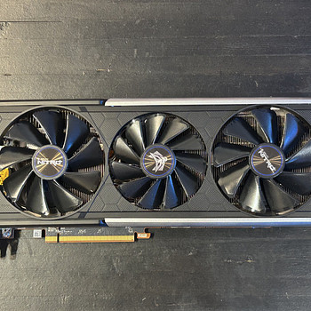 Radeon RX5700 XT 8Gb
