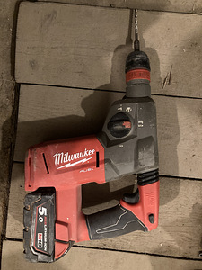 Akutoitel perforaator Milwaukee 18v (1 foto / 3)