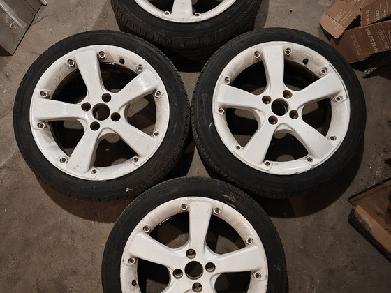 Valuvelgede komplekt koos rehvidega 195/45R16 4×100