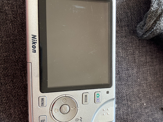 Nikon coolpix s9