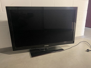 40" teler Samsung LE40C650L1W (1 foto / 3)