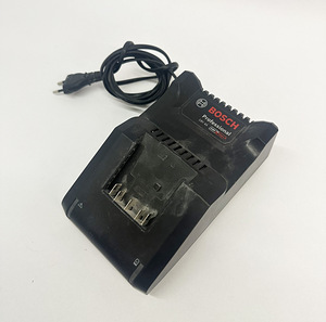 Laadija Bosch GAL 18V-40 4.0A (2 foto / 2)